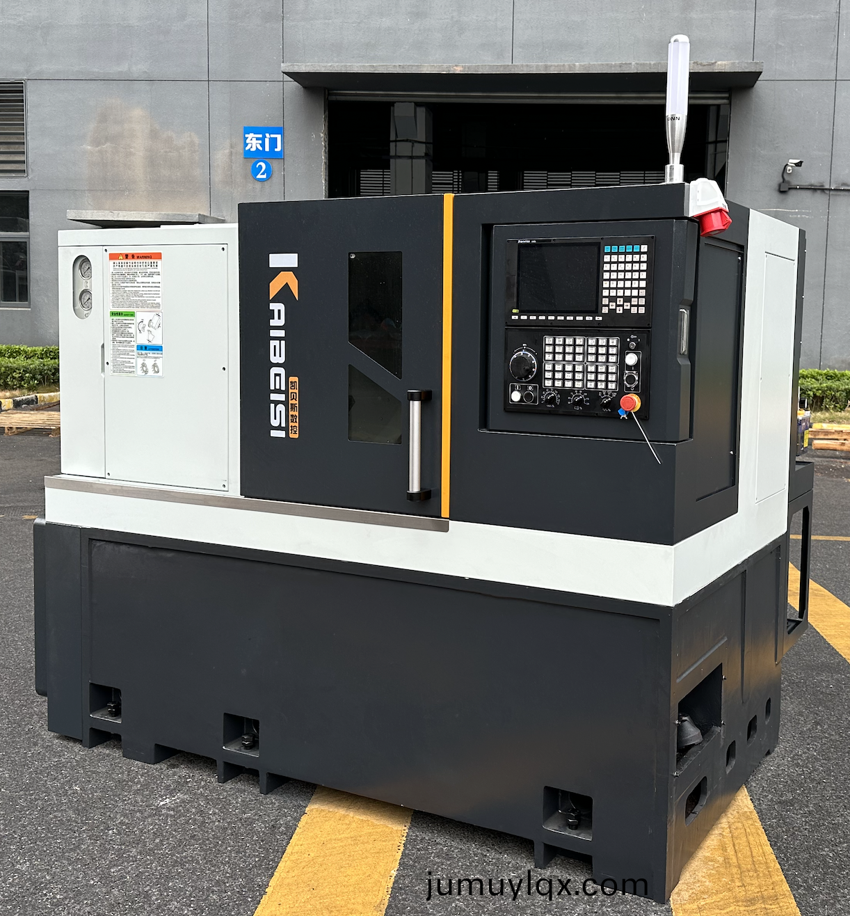 車(che)銑(xian)復(fu)郃機(無Y軸(zhou)/帶(dai)尾(wei)座(zuo))